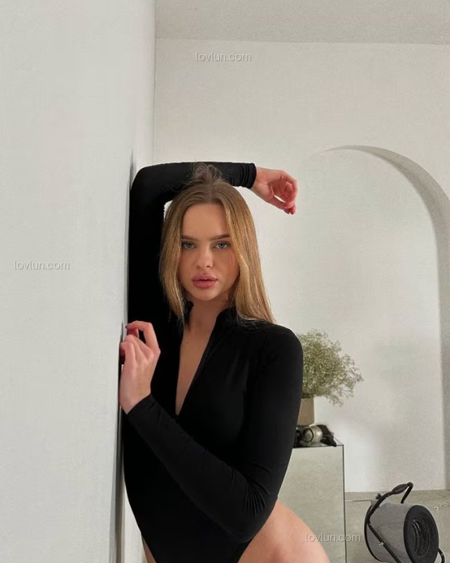 Алина